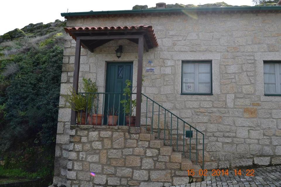 לינה וארוחת בוקר מונסנטו Casa Da Maria מראה חיצוני תמונה