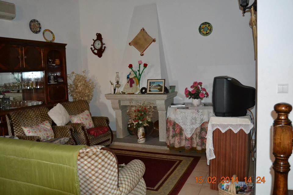 לינה וארוחת בוקר מונסנטו Casa Da Maria מראה חיצוני תמונה